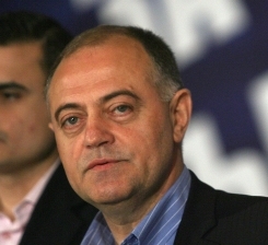 А.Атанасов- депутат от ДСБ и бивш шеф на НСС