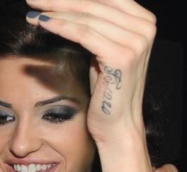 Христина Витанова си татуира името на Благой