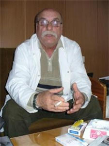 Д-р Александър Сивиков също лежи в ареста с тъста на Плевнелиев