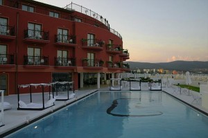 Любимият на Мая Илиева хотел "Дюн ", разположен в " Слънчев бряг"