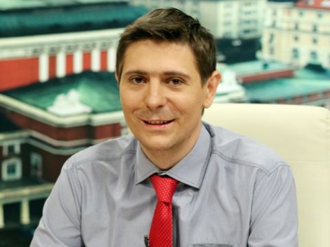 Виктор Николаев 
