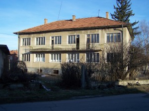 Домът за стари хора в Нова Загора е в окаяно състояние!