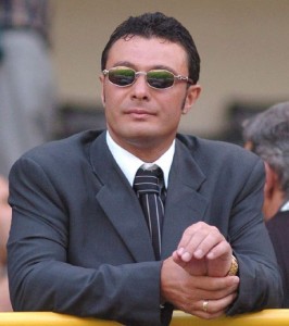 Дори от отвъдното, Жоро Илиев продължава да контролира жена си!