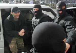 арест баретата Баретата се предаде на полицията на 6 февруари 2009