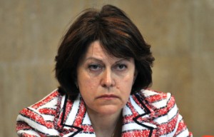 don4eva Дончева нападна бившия си съпартиец