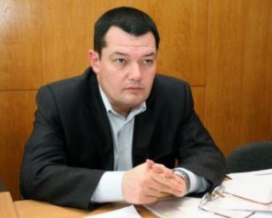 парфюма Парфюма - близък приятел със семейството на Жени Живкова