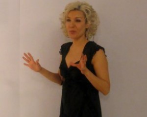гала Новината за смъртта на колегата им - режисьорът Николай Марков, предизвика сълзи в очите на Гала и целия екип на "На кафе"