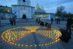 чернобил годишнина Светът чества 25 години от катастрофата в Чернобил