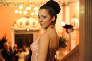 Елена Петрова