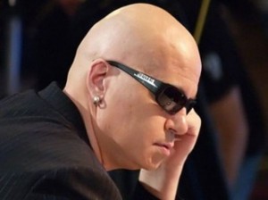 слави шоумен Болестта промени известния шоумен