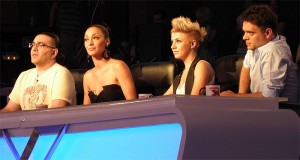 Смаяното жури на " X factor" пред таланта на Богомил Бонев