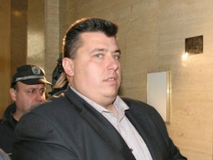 Тони Мамата