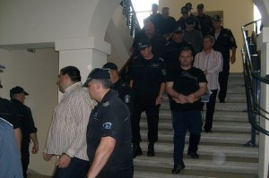 Отвеждат част от бандата на Килърите в съда