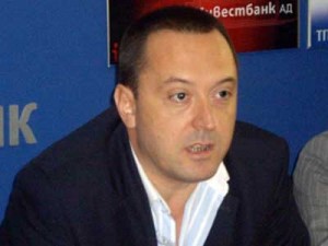 Николай Велков
