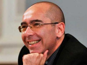Стефан Константинов: Добре, ще се постарая.