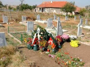 Гробът на Теодора в село Расово
