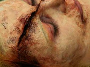 Трима пребиха 82 годишна баба