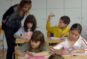 деца