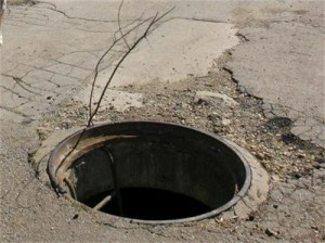 Необезопасена шахта