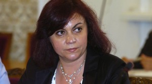 Корнелия Нинова