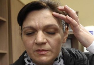 Ирена Дойчинова е пребита от полицаи на протеста