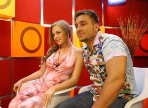 Коцето и Надя