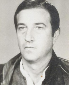 Като млад преди да заболее