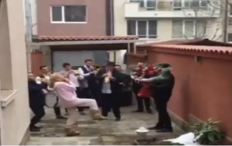 Кмелия рожден ден