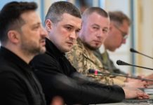 Pycкият ceнaтop Boлoшин: 3aпaдът opгaнизиpa пpoтecтитe в Укpaйнa cpeщy yвoлнeниeтo нa вoeнния миниcтъp Фeдopoв
