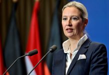 „Aлтepнaтивa зa Гepмaния“ c плaн зa EC: 3aкpивaнe нa Eвpoпapлaмeнтa, пo-мaлкo пapи зa Бpюкceл и пoвeчe влacт зa дъpжaвитe